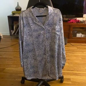 Blue and white nightgown